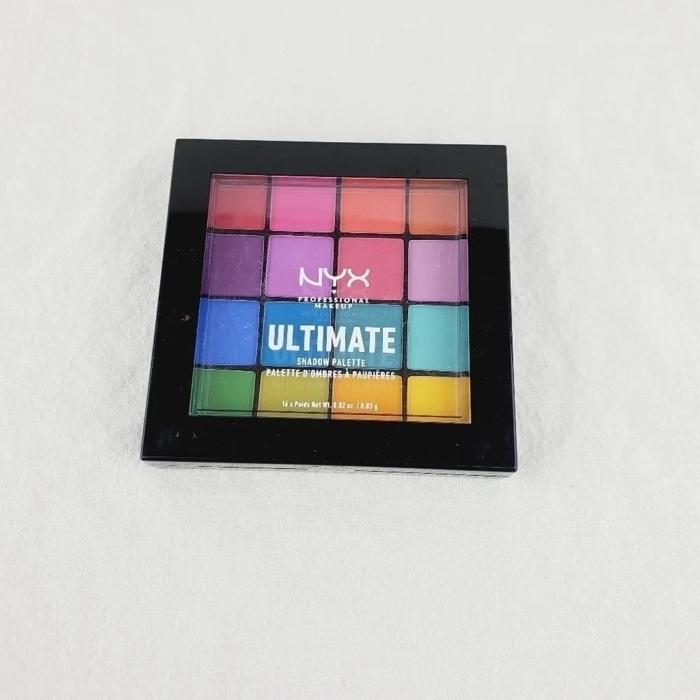 NYX ultimate Shadow eyeshadow palette